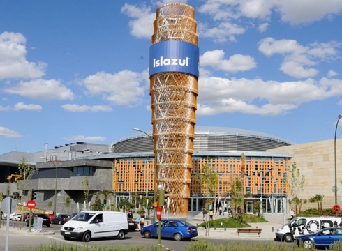 “ISLAZUL” SHOPPING CENTER