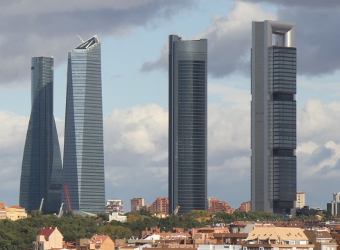 CUATRO TORRES BUSINESS AREA