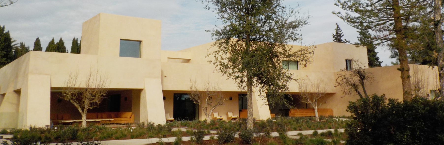 VIVIENDA UNIFAMILIAR